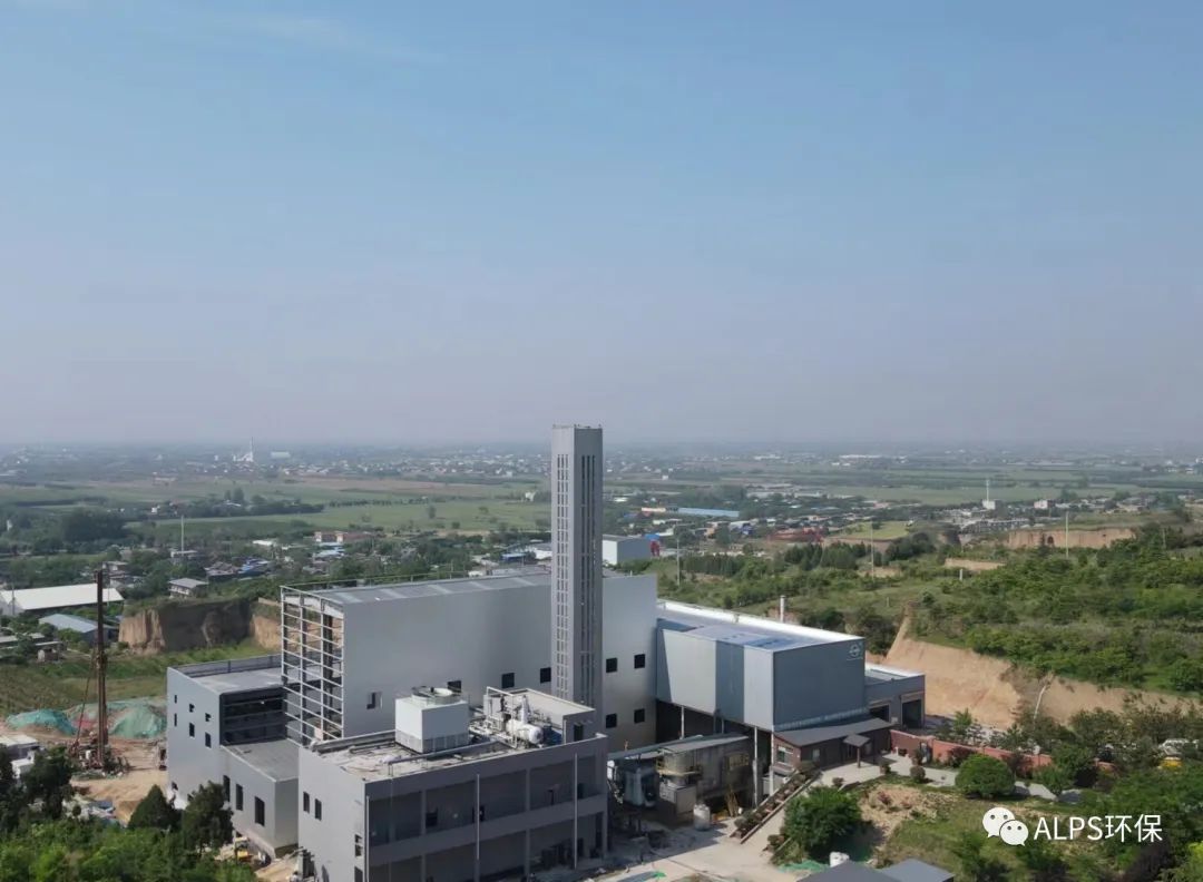 省生态环境厅西安督察局冯永强局长检查指导阎良污泥处置项目建设工作 省生态环境厅西安督察局冯永强局长检查指导阎良污泥处置项目建设工作